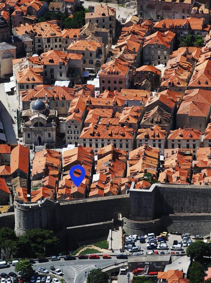 Throne Iii. Dubrovnik